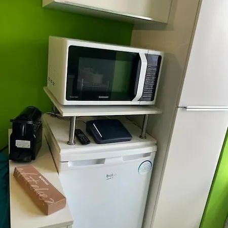 Bilocale Lambrate/citta Studi Lägenhet *